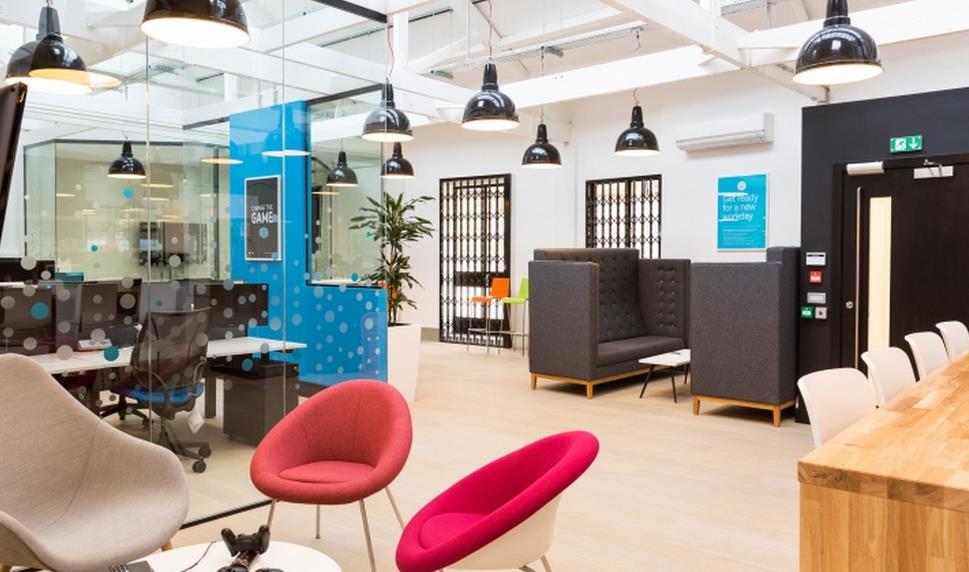 辦公室設(shè)計美感的體現(xiàn)行業(yè)各不同