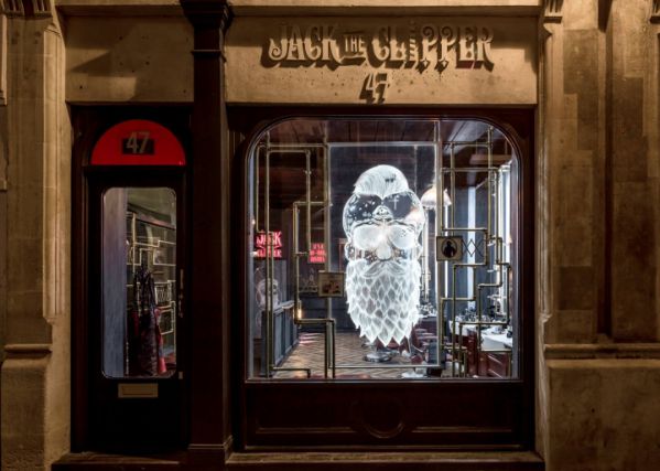 新概念辦公室設(shè)計之百年理發(fā)店