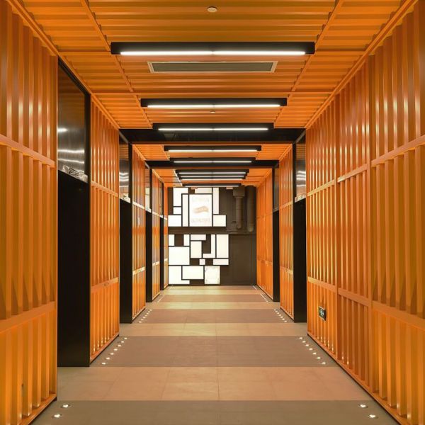 辦公室設計如何表現(xiàn)特色方面